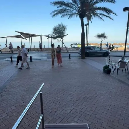 First Line Sea View *