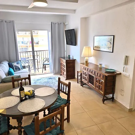 First Line Sea View Appartement *